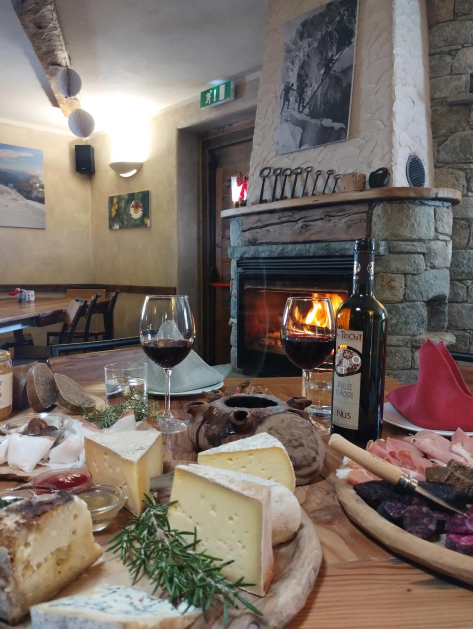 Bionaz Alpe Rebelle Bed & Breakfast エクステリア 写真